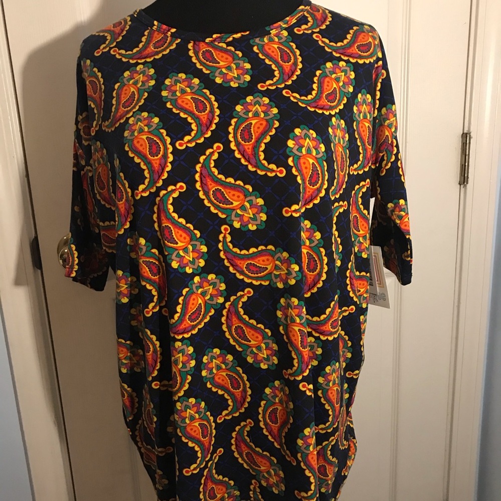 BNWT Lularoe Irma